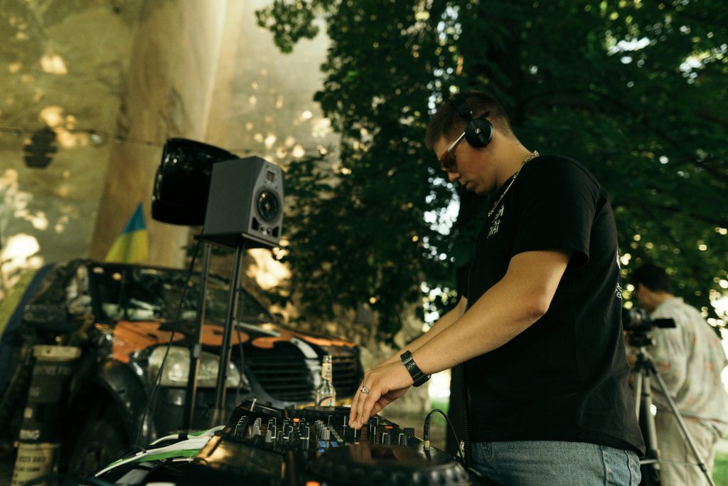 Genre Trends Music Industry Booms